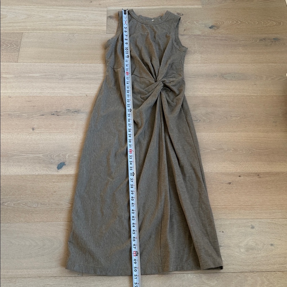 Club Monaco Sleeveless Maxi Dress in Taupe Twist Front - Picture 4 of 9